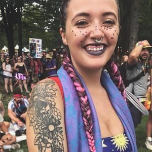 Meet your Posher, Amber